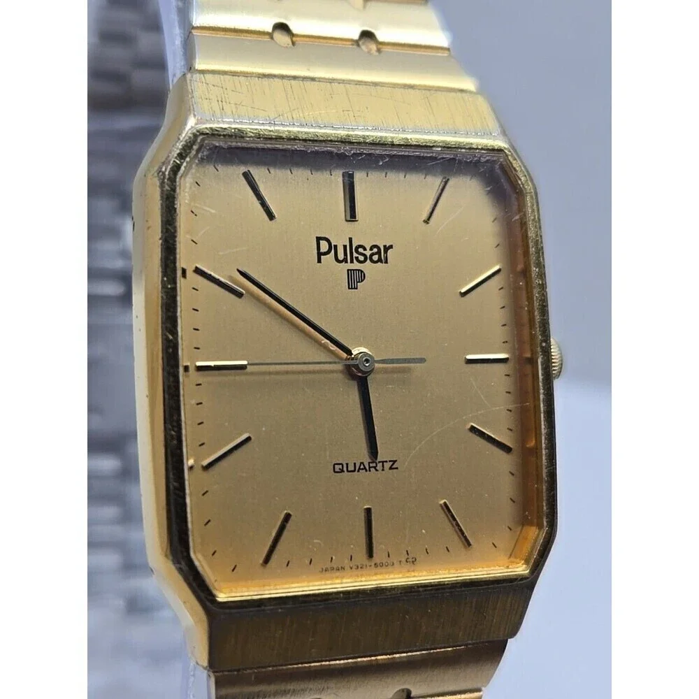 Vintage Pulsar by Seiko V321-5009 Gold Tone Tank Quartz Mens Watch New Battery